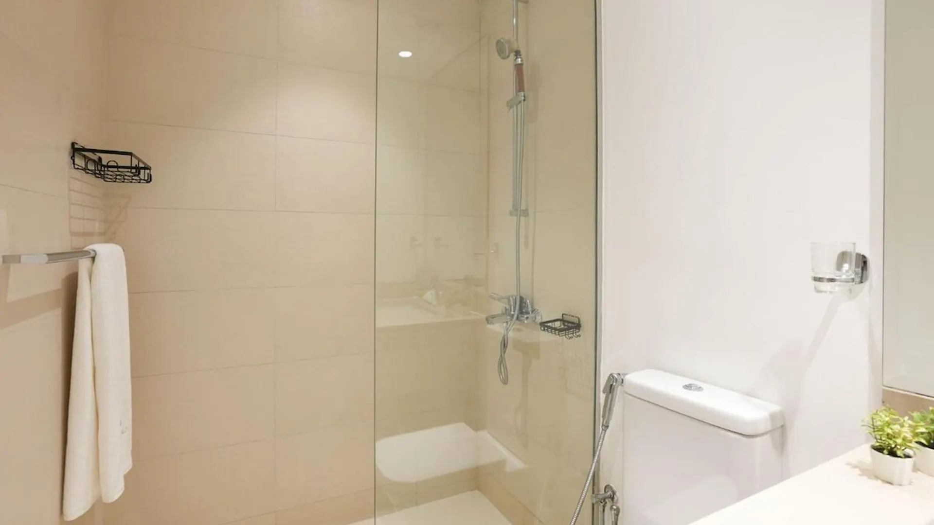 Apartman Bloomfields Stu Canal View Waters Edge Yas Island Abu Dzabi